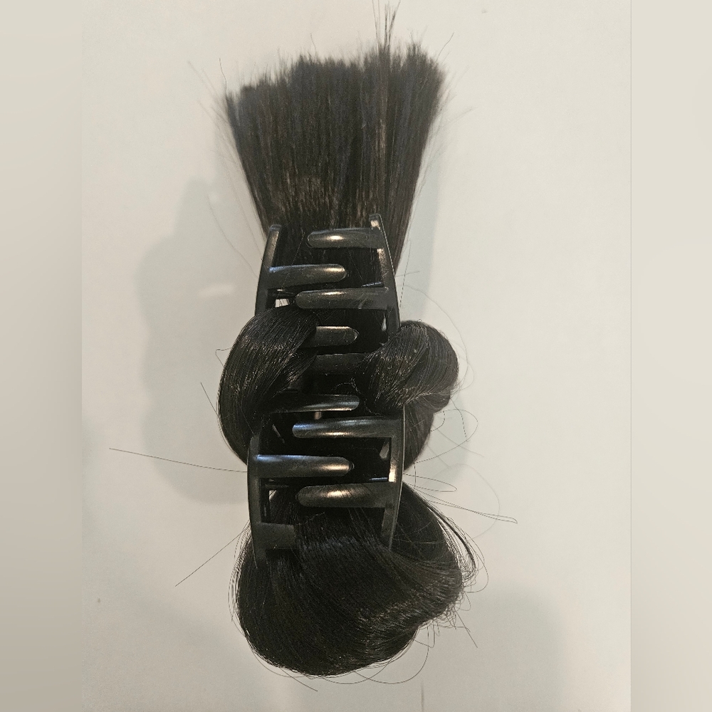NEW Black Women's Hair Bun Extension Clip Seamless Low Knot - Picture 4 of 7